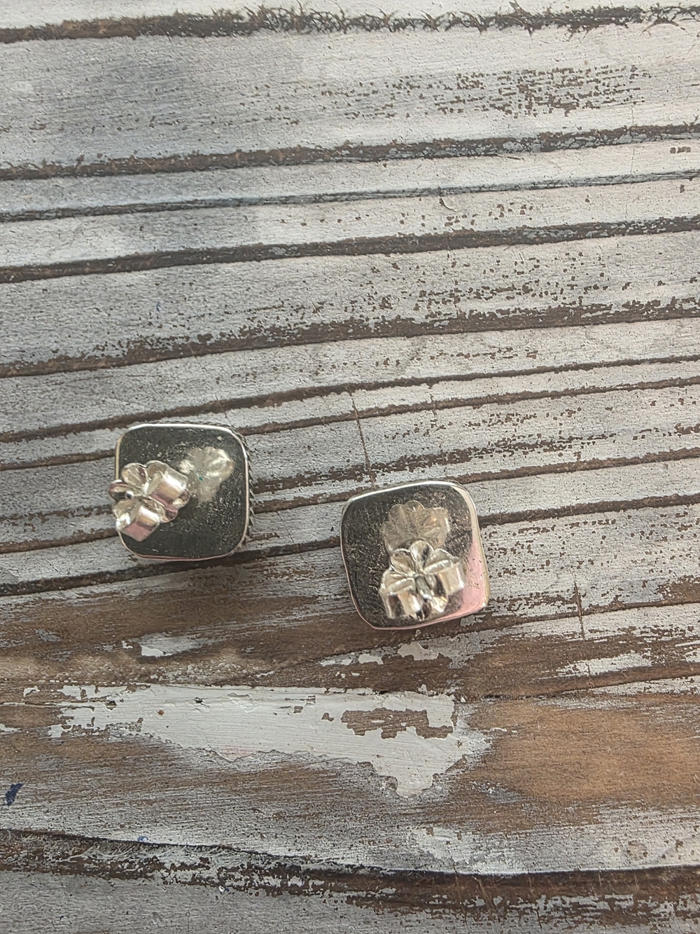 Pink Conch Square Stud Earrings - Native Pink - Picture 3 of 6